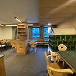 Gulla - 3*