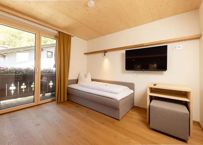 Gulla - Bed & Breakfast 3*